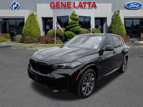 Used 2026 BMW X5 xDrive40i AWD/4WD image 3