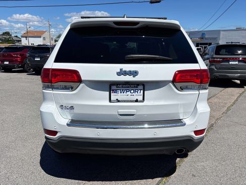 Certified 2017 Jeep Grand Cherokee Limited AWD/4WD image 8
