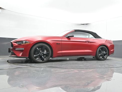 Used 2022 Ford Mustang GT Premium w/ Black Accent Package RWD image 43