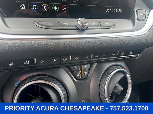 Used 2024 Chevrolet Blazer LT w/ Convenience Package FWD image 21