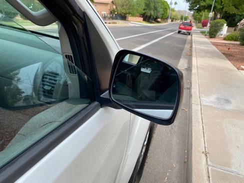 Used 2017 Nissan Frontier SV w/ SV Value Truck Package image 21
