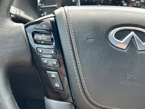 Used 2024 INFINITI QX80 Sensory image 23