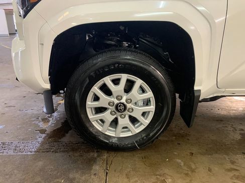 New 2026 Toyota Tacoma SR5 image 31