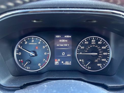 Used 2024 Subaru Outback Premium AWD/4WD image 16