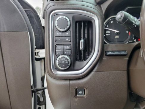 Used 2019 GMC Sierra 1500 Denali w/ Denali Ultimate Package image 18