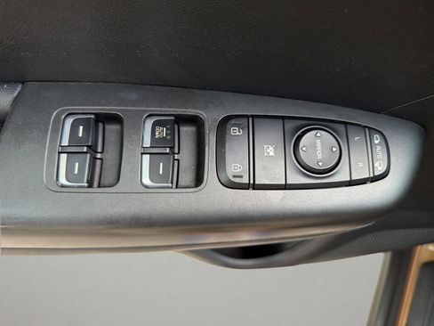 Used 2021 Kia Sportage LX w/ LX AWD Popular Package image 24