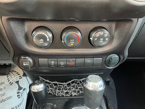Used 2016 Jeep Wrangler Unlimited Sport w/ Max Tow Package AWD/4WD image 14