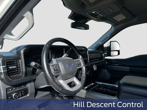 Used 2023 Ford F250 Lariat w/ Sport Appearance Package image 14