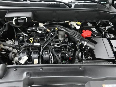 Certified 2023 Lincoln Nautilus Reserve FWD image 34
