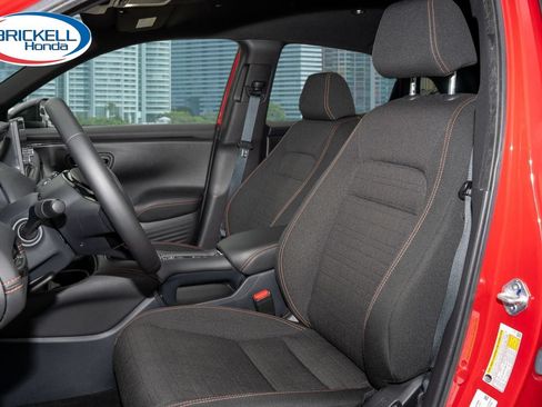 Certified 2025 Honda HR-V Sport image 17
