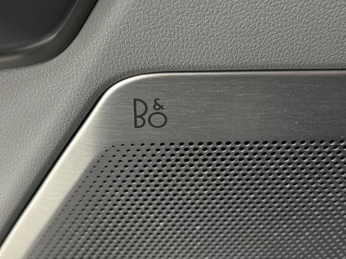 Used 2023 Ford F150 Limited image 32