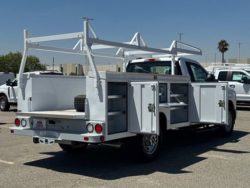 New 2025 Ford F350 XL w/ XL Chrome Package image 24