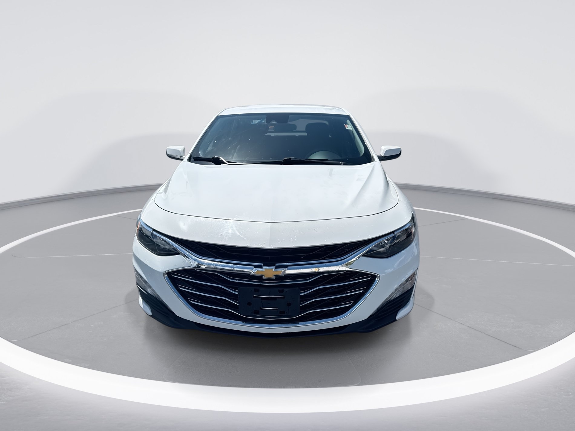 Used 2024 Chevrolet Malibu LT FWD image 9