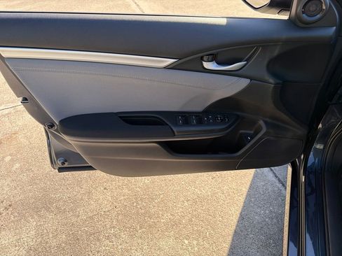 Used 2016 Honda Civic EX image 15