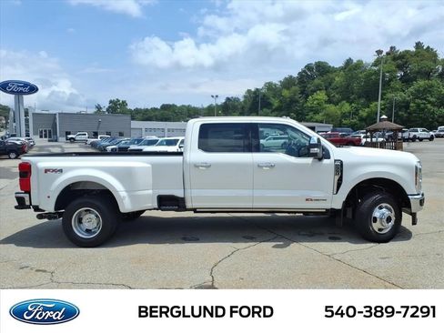 New 2026 Ford F350 Lariat w/ Lariat Ultimate Package AWD/4WD image 4