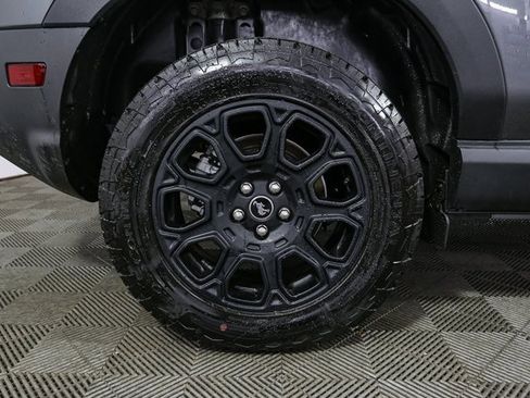 Used 2025 Ford Bronco Sport Badlands image 14