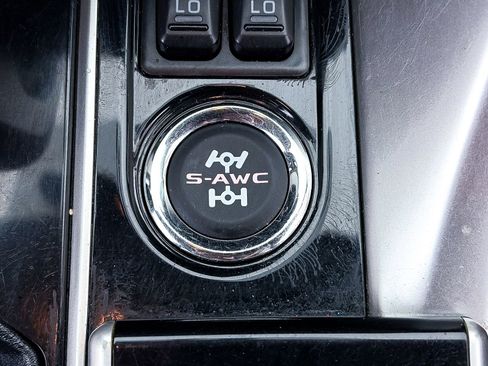 Used 2018 Mitsubishi Eclipse Cross SEL image 19