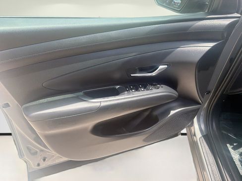 Used 2025 Hyundai Tucson SEL FWD image 17