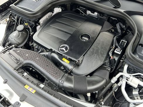 Certified 2022 Mercedes-Benz GLC 300 4MATIC image 27