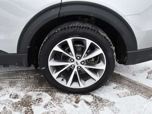 Used 2025 Ford Explorer Platinum w/ Ultimate Package image 24