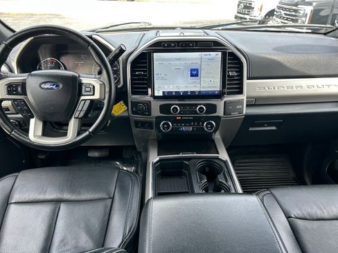 Certified 2022 Ford F250 Lariat AWD/4WD image 6
