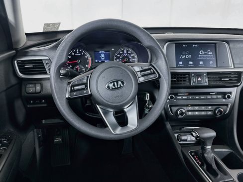 Used 2019 Kia Optima LX FWD image 18