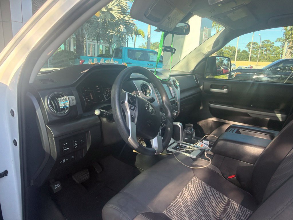 Used 2021 Toyota Tundra SR5 RWD image 5