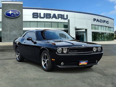Used 2010 Dodge Challenger SE