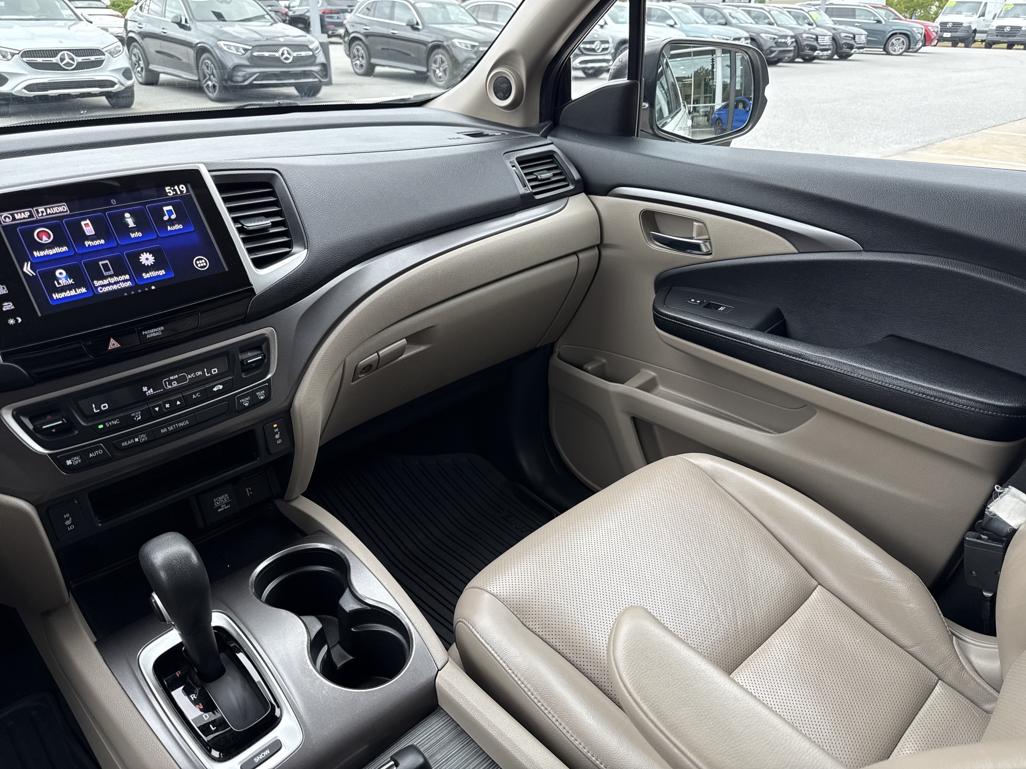 Used 2017 Honda Ridgeline RTL-T image 40
