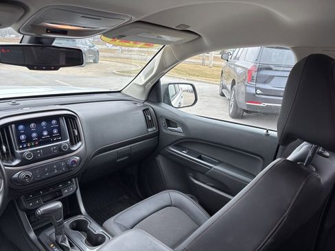 Used 2021 GMC Canyon AT4 image 15