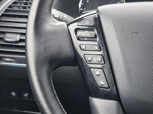 Used 2024 INFINITI QX80 Luxe RWD image 31