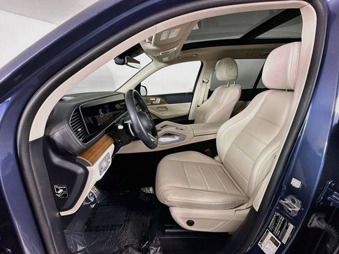 Certified 2025 Mercedes-Benz GLS 450 4MATIC image 21