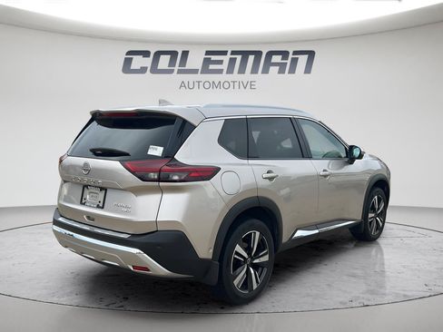 Used 2023 Nissan Rogue Platinum w/ Platinum Premium Package AWD/4WD image 3