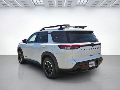 New 2026 Nissan Pathfinder Rock Creek w/ Rock Creek Premium Package AWD/4WD image 6