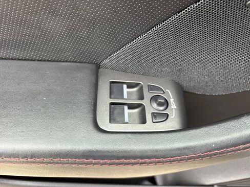 Used 2022 Jaguar F-TYPE Coupe RWD image 20