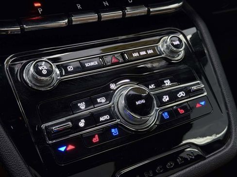 Used 2022 Lincoln Corsair Reserve w/ Equipment Group 201A image 55