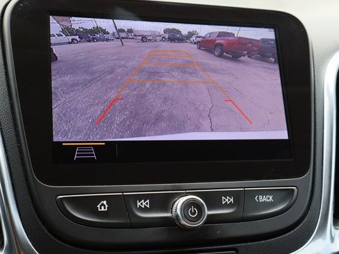 Used 2020 Chevrolet Equinox Premier w/ Premier Redline Edition FWD image 16