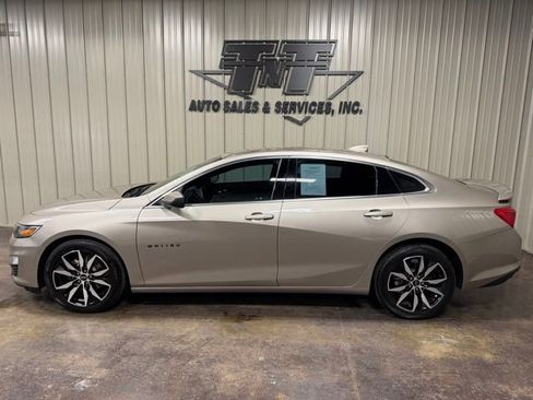 Used 2024 Chevrolet Malibu RS image 3