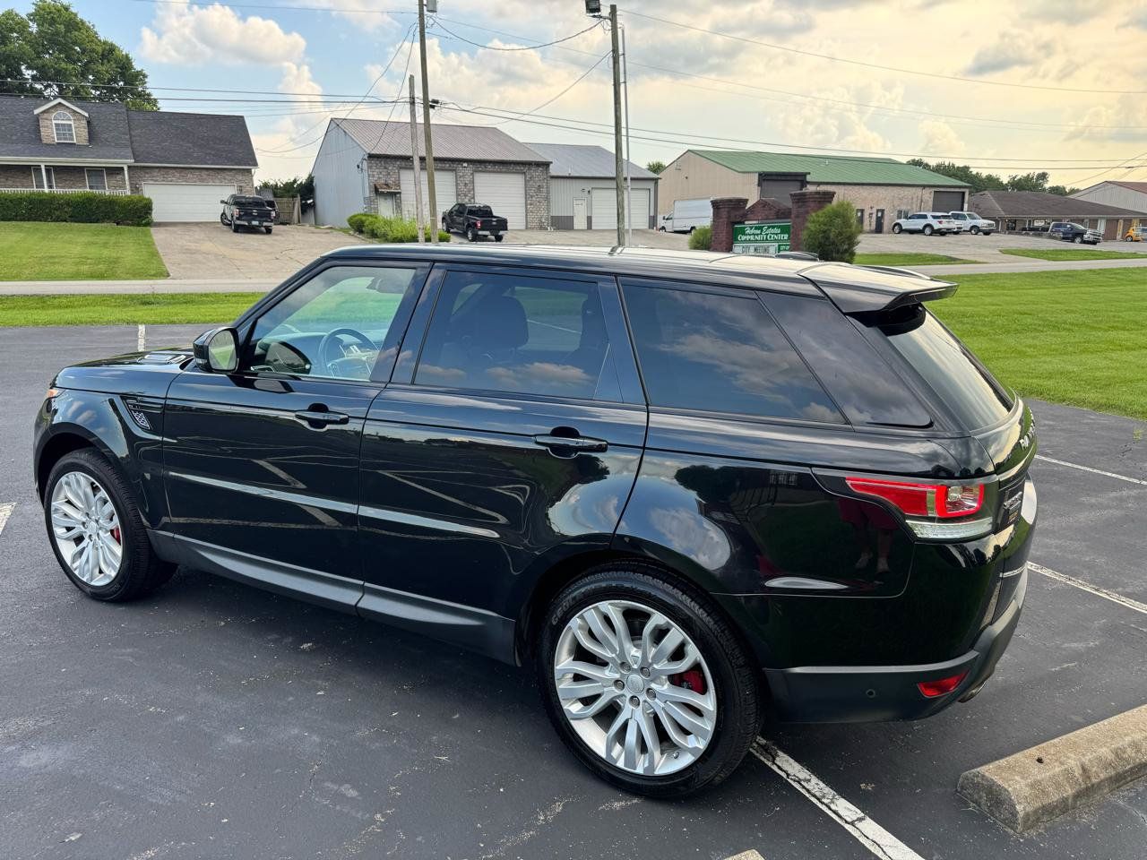 Used 2015 Land Rover Range Rover Sport Supercharged AWD/4WD image 5