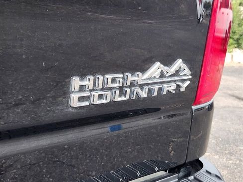 Used 2023 Chevrolet Silverado 1500 High Country w/ Technology Package image 13