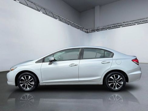 Used 2015 Honda Civic EX image 2