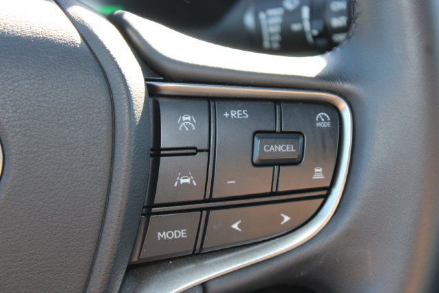 Certified 2025 Lexus UX 300h FWD image 17