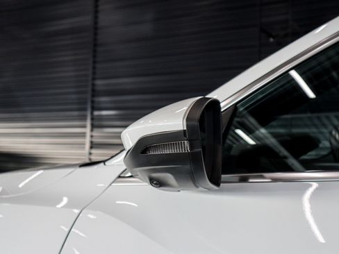 Used 2024 Audi Q8 e-tron Premium Plus image 26