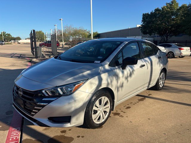Used 2024 Nissan Versa S w/ Trunk Package FWD image 1