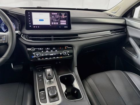 Certified 2026 INFINITI QX60 Luxe w/ Cargo Package FWD image 32