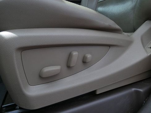 Used 2018 GMC Sierra 1500 SLT image 23