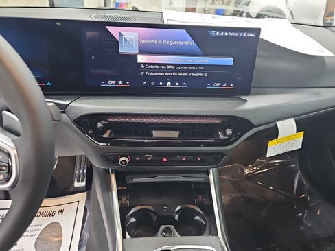 New 2026 BMW 330i Sedan w/ M Sport Package image 20