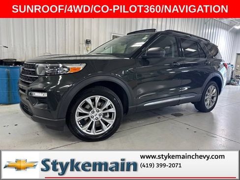 Used 2022 Ford Explorer XLT w/ Equipment Group 202A AWD/4WD image 1