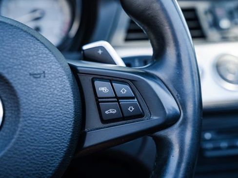 Used 2012 BMW Z4 sDrive35is image 76