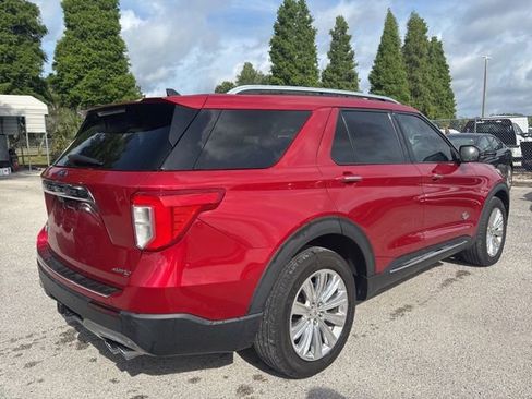 Used 2022 Ford Explorer King Ranch w/ Premium Technology Package AWD/4WD image 5